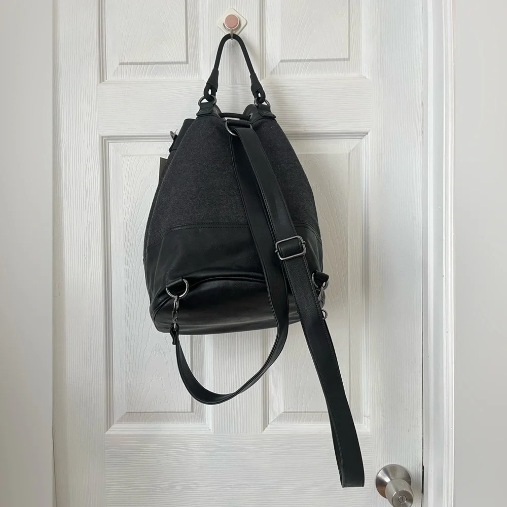 Sweaty Betty Black Luxe Bucket Drawstring Backpack